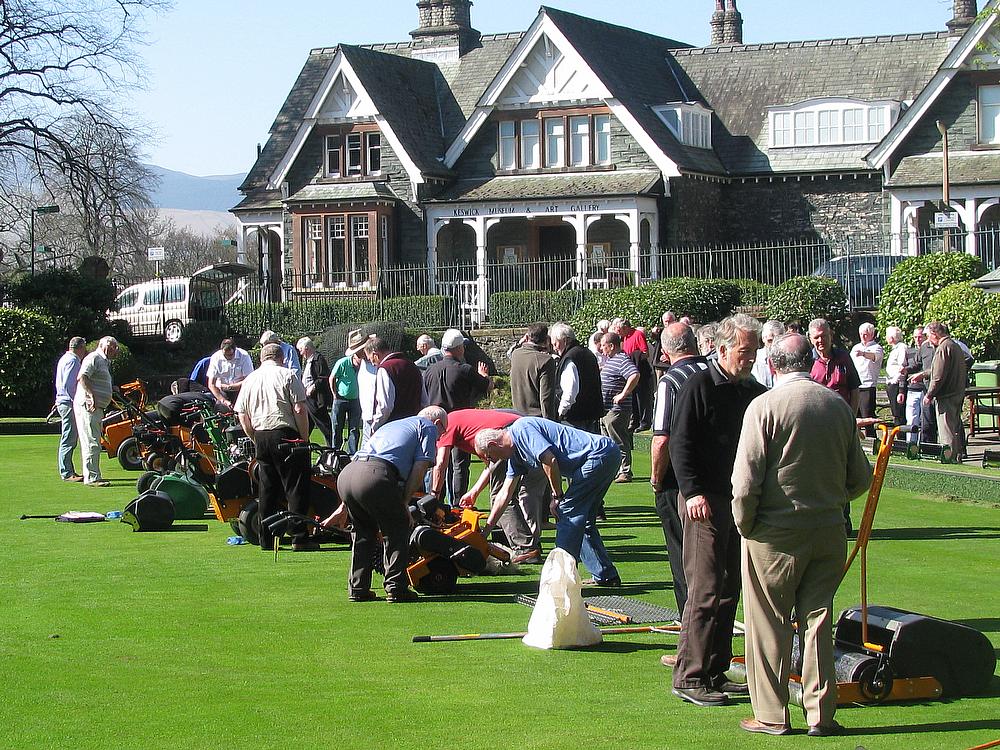 Article - Dennis-and-SISIS-Announce-Scottish-Bowls-Seminar-Dates