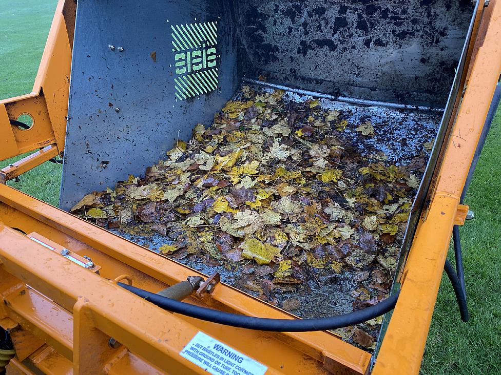 Article - SISIS-Litamina-saves-manpower-at-Gillingham-Golf-Club-in-Kent.