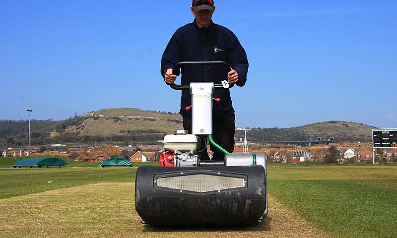 Article - The-Dennis-Razor-Ultra-was-the-cricket-mower-of-choice