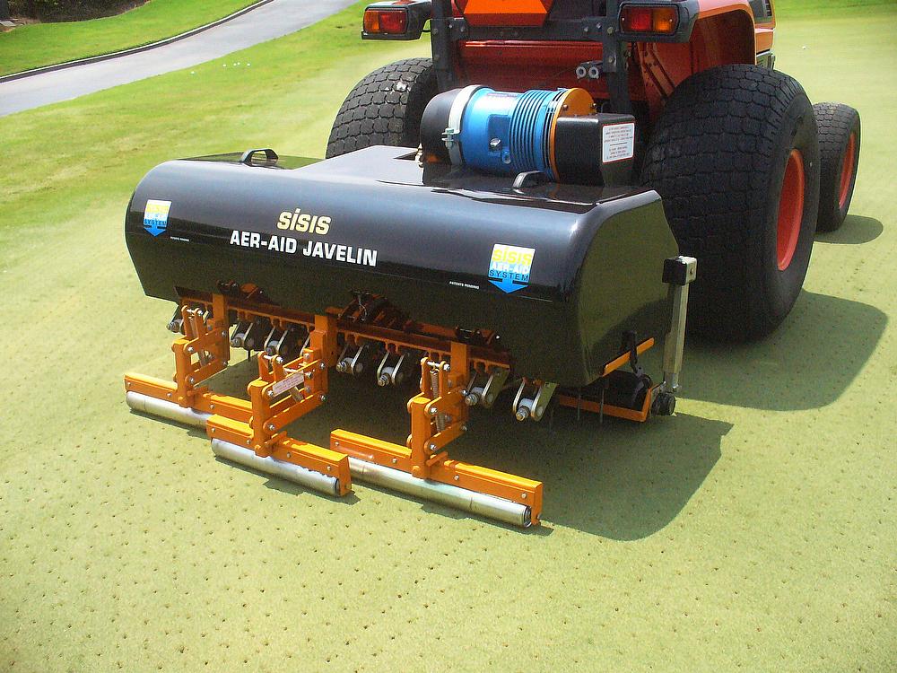 Article - The-Emerson-Country-Club-in-Sejong-City-South-Korea-has-recently-purchased-six-SISIS-Javelin-Aer-Aid-1500-tractor-mounted-aerators
